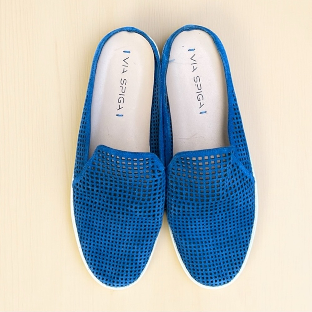 Via Spiga Cobalt Perforated Slip-On Mules - Picture 4 of 11